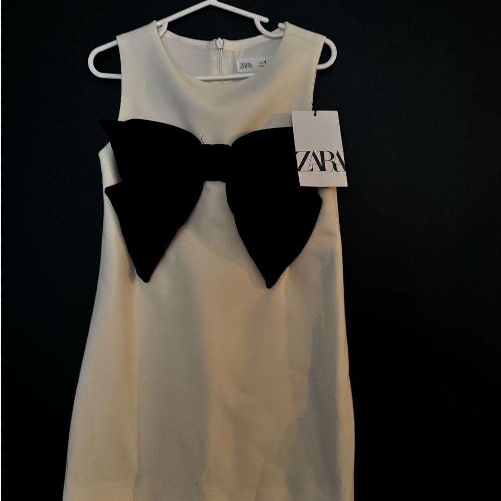 Zara Kids Elegant Cream Dress with Black Accent